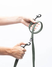 Load image into Gallery viewer, UNITED PETS - NYLON TRAINING LEASH - GREEN