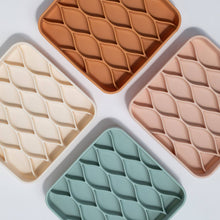 Load image into Gallery viewer, DOGGED - ARGYLE SLOW FEEDER - DIFFERENT COLOURS