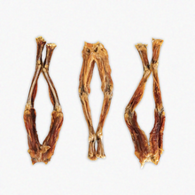 Load image into Gallery viewer, WILD N FRESH TREATS - DEHYDRATED FROG LEGS