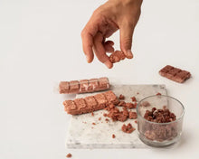 Load image into Gallery viewer, OSCAR'S FAVOURITES - GROUND BEEF BARS