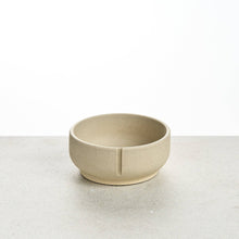 Load image into Gallery viewer, PINO PETS - CLASSIC BOWL - OWL GREIGE - SOLID