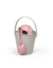 Load image into Gallery viewer, UNITED PETS - CROCK - ECO-FRIENDLY CROQUETTE BUCKET WITH SCOOP