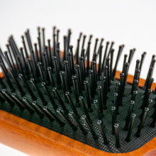 Load image into Gallery viewer, JAPANDI - PIN BRUSH