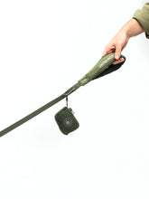 Load image into Gallery viewer, UNITED PETS - LEASH WITH PADDED HANDLE - GREEN
