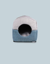 Load image into Gallery viewer, UNITED PETS - SOFT 2-IN-1 COLLAPSIBLE DOGHOUSE WITH PILLOW