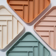 Load image into Gallery viewer, DOGGED - CHEVRON SLOW FEEDER - DIFFERENT COLOURS