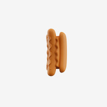 Load image into Gallery viewer, ZEE.PINZ - HOT DOG