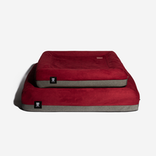 Load image into Gallery viewer, ZEE.DOG - BURGUNDY/GREY BED COVER