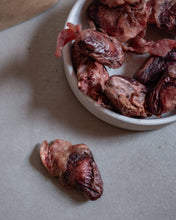 Load image into Gallery viewer, HOKUŌ - FREEZE-DRIED DUCK HEARTS
