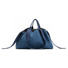 Load image into Gallery viewer, UNITED PETS - &quot;CARRY&quot;
