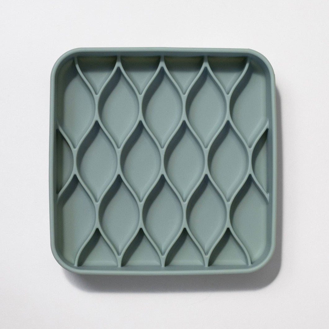 DOGGED - ARGYLE SLOW FEEDER - DIFFERENT COLOURS