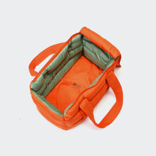 Load image into Gallery viewer, CLOU7 - DOG CARRIER MONTREAL ORANGE
