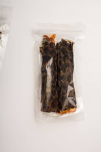 Load image into Gallery viewer, CANUMI - TWIN TREATS - WOLFFISH SKIN
