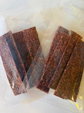 Load image into Gallery viewer, CANUMI - TWIN TREATS – COD STRIPS WITH CRANBERRIES
