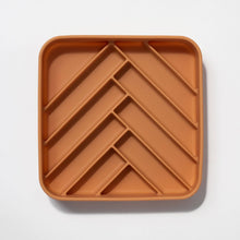 Load image into Gallery viewer, DOGGED - CHEVRON SLOW FEEDER - DIFFERENT COLOURS
