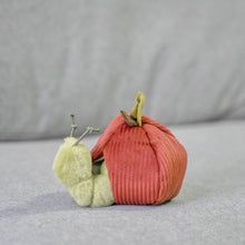 Load image into Gallery viewer, LAMBWOLF COLLECTIVE - APPLE SET
