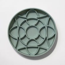 Load image into Gallery viewer, DOGGED - CIRCULO SLOW FEEDER - SEAFOAM
