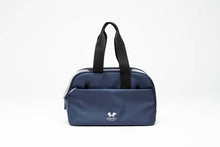 Load image into Gallery viewer, UNITED PETS - GUMI - WATERPROOF DOG CARRIER

