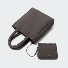 Load image into Gallery viewer, CLOUD7 - TRAVEL BED &amp; TOTE BAG AKTIV PUFFER - DARK GREY/KHAKI
