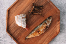 Load image into Gallery viewer, WILD N FRESH TREATS - ALL I SEA IS FOOD

