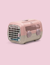 Load image into Gallery viewer, UNITED PETS - A.U.T.O. - RIGID CARRIER WITH HYGIENIC MAT
