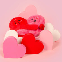 Load image into Gallery viewer, THE FURRYFOLKS - LOVE LOCKED
