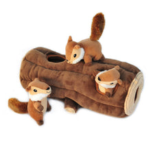 Load image into Gallery viewer, ZIPPYPAW - LOG WITH 3 CHIPMUNKS
