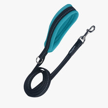 Load image into Gallery viewer, TRE PONTI - MESH REFLECTIVE LEASH
