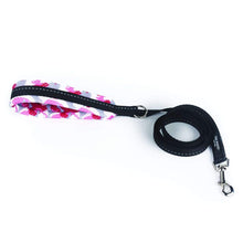Load image into Gallery viewer, TRE PONTI - MESH REFLECTIVE LEASH
